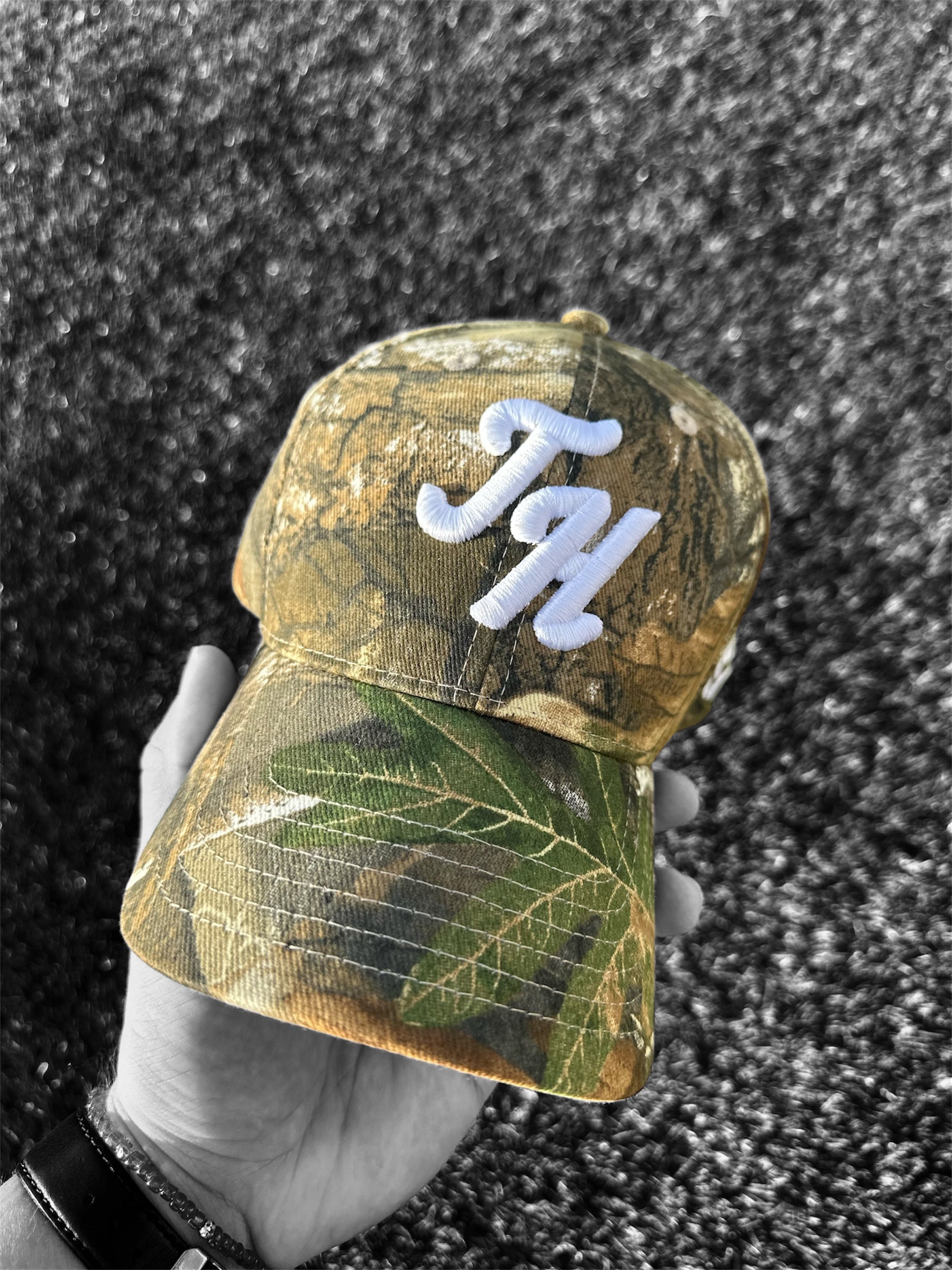 TH Vintage ‘Realtree’ Camo Hat