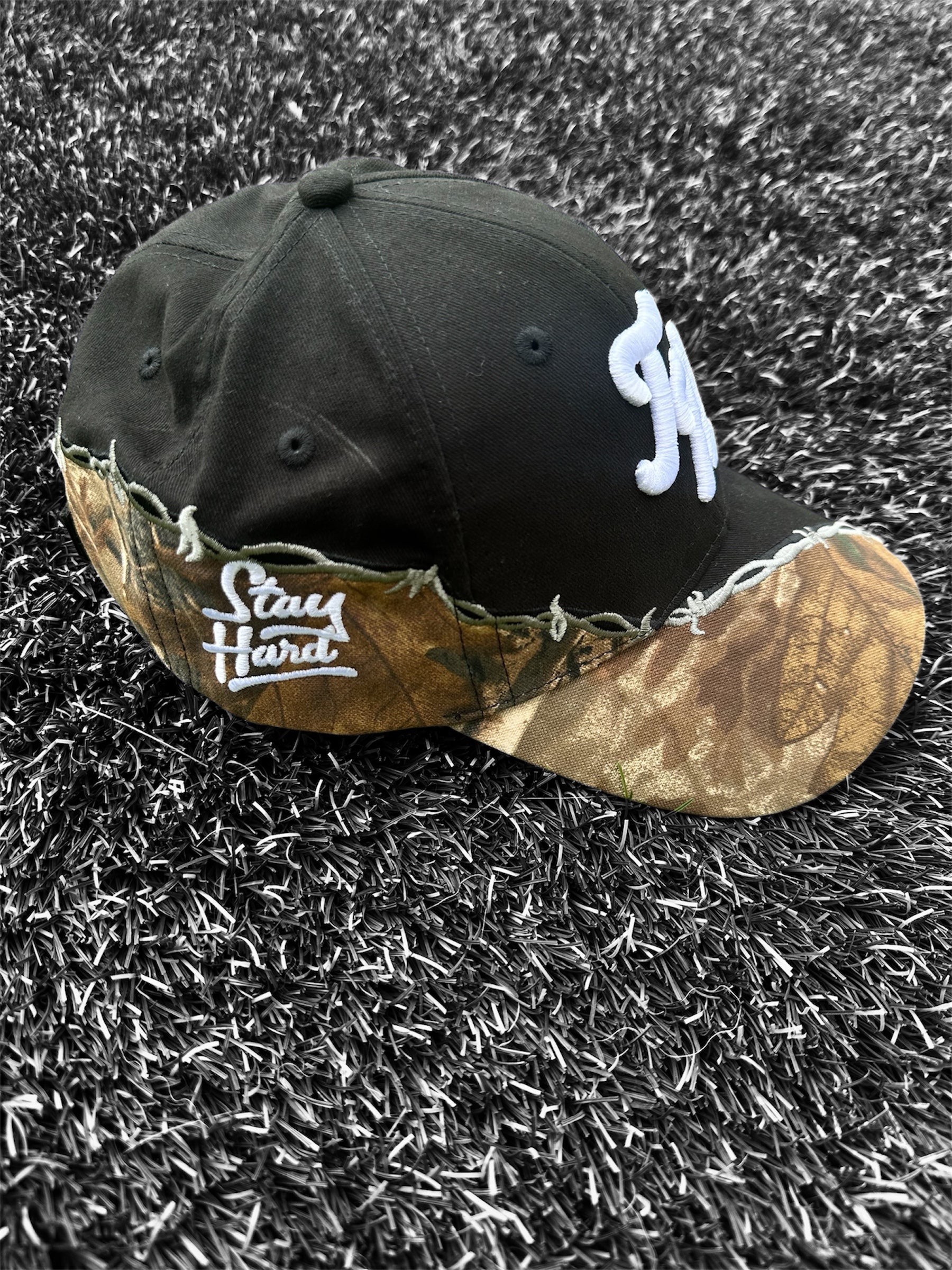 TH Barber-Wire ‘Realtree’ Camo Hat