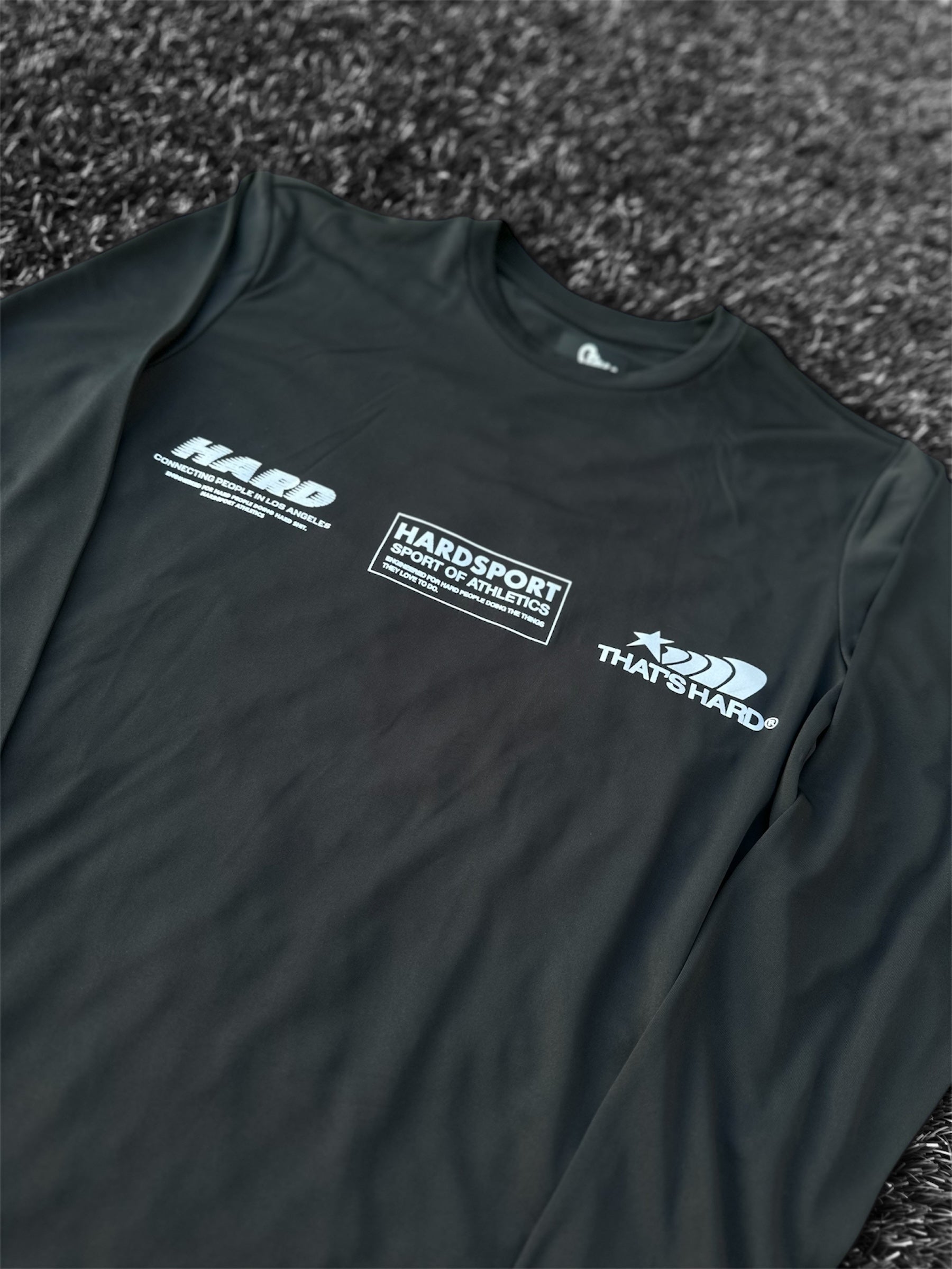 Performance Tech Reflective Long-Sleeve // Black