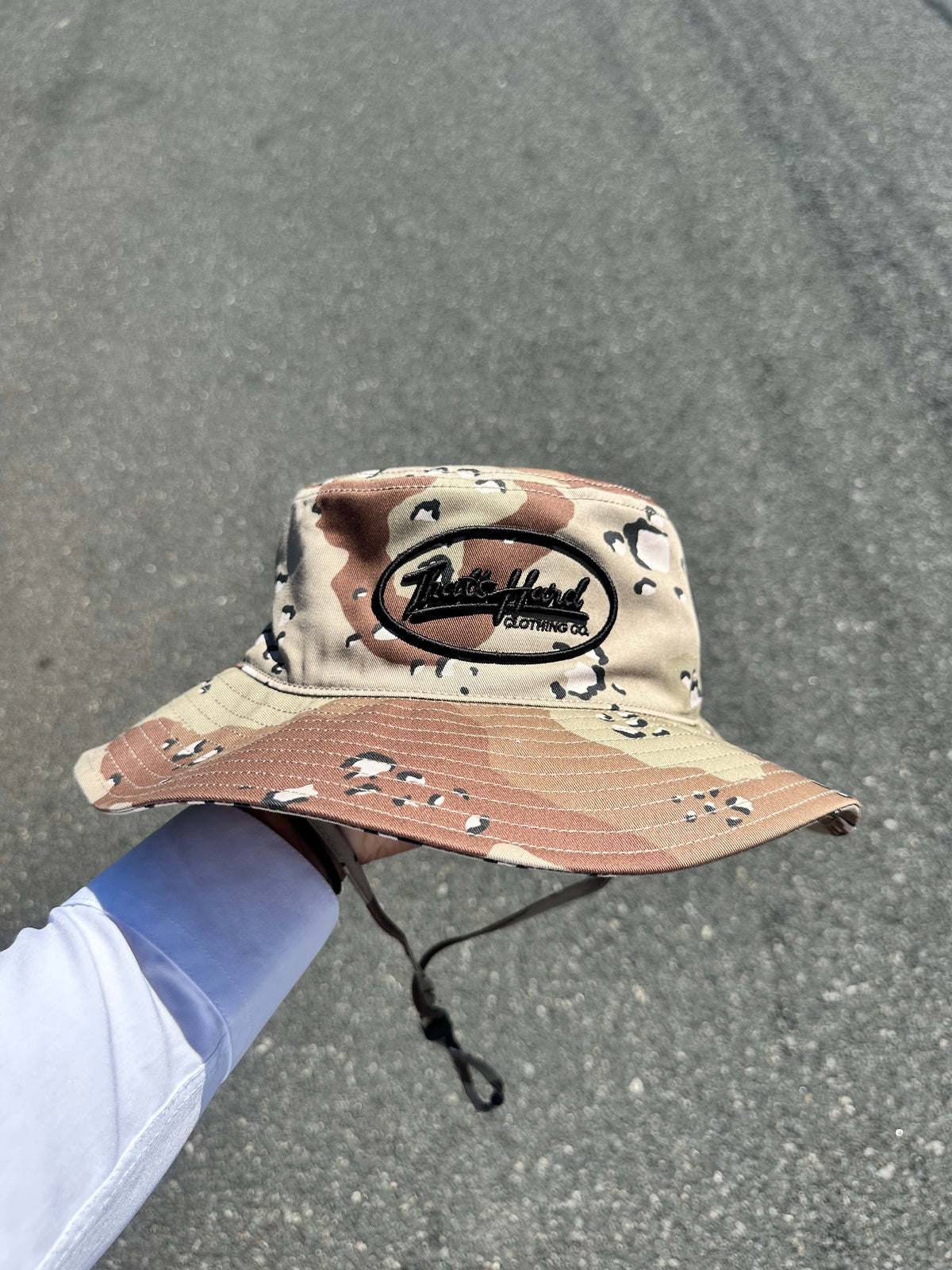 That’s Hard Scripture Logo Contrast Camo Bucket-Hat