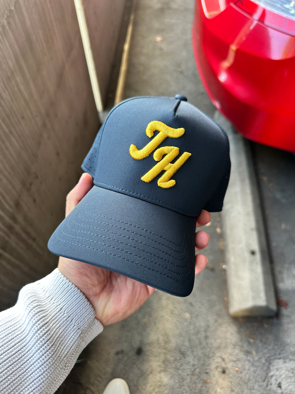 TH Perforated Golf SnapBack